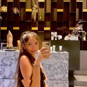 Meet your Posher, Fifi